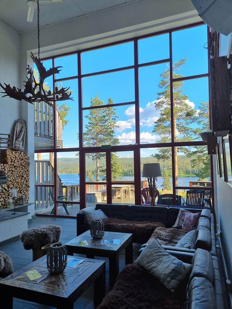 Glassveggen slik vi husker den